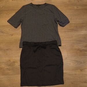 Grey Ribbed Short Sleeve Top & Black Bow Waist Skirt Set